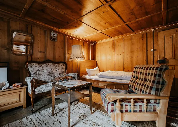 Holzhaus Besler * 巴特欣德朗